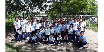 10856 GABRIELA MISTRAL