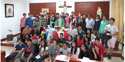 12 BEATO EDMUNDO RICE