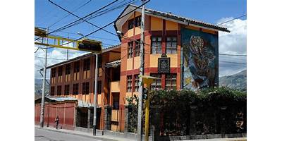 FELIPE GUAMAN POMA DE AYALA