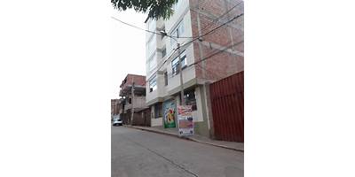 LA CASITA DE CARTON
