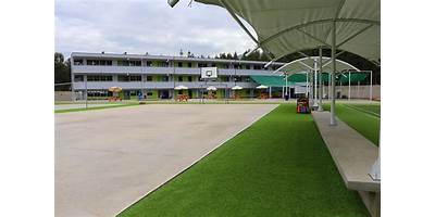 MAX BORN SCHOOL
