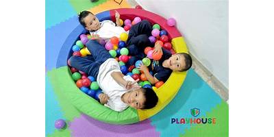 PLAY HOUSE RENACER