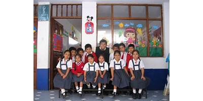 RENACER SCHOOL