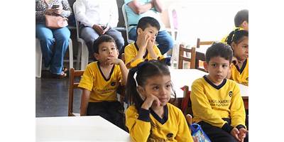SAN LUIS KINDER