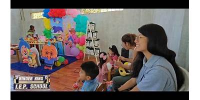 SCHOOL KINDER KING