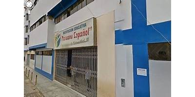 INTERNACIONAL PERUANO ESPAÑOL