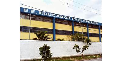 PABLO FREIRE