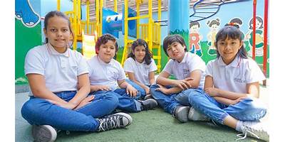TRILCE SCHOOL