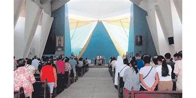 DIOS NOS BENDICE