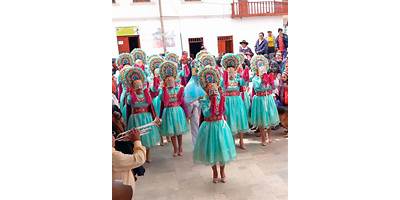 LOS JAZMINES