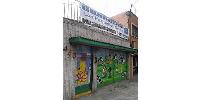 LOS PEQUEÑOS UNIVERSITARIOS