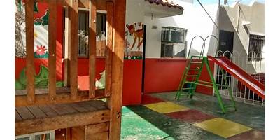 LOS POLLITOS