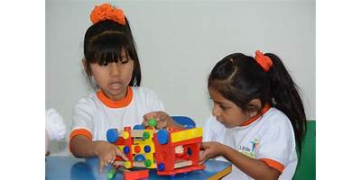 NIÑOS EN ACCION