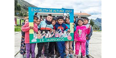NIÑOS FELICES