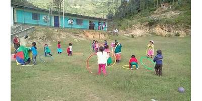 NIÑOS HACIA EL FUTURO