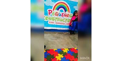 PEQUEÑOS CONSTRUCTORES