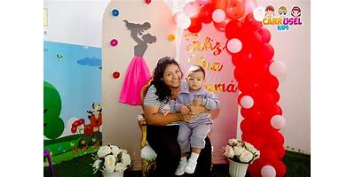 PEQUEÑOS CORAZONES