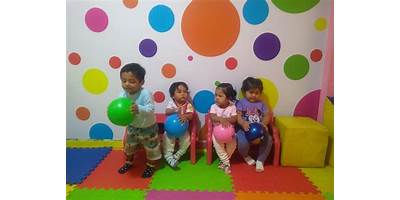 PEQUEÑOS EXPLORADORES