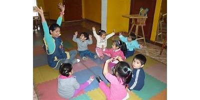 PEQUEÑOS GENIOS