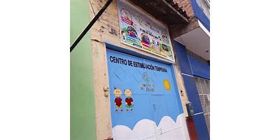 PEQUEÑOS GENIOS