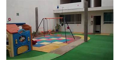 PEQUEÑOS GENIOS