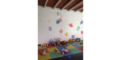 PEQUEÑOS QUERUBINES