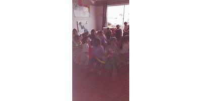 PEQUEÑOS SOÑADORES
