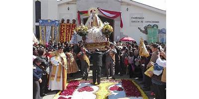 VIRGEN DE COPACABANA