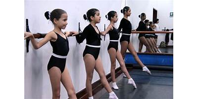 NACIONAL DE BALLET