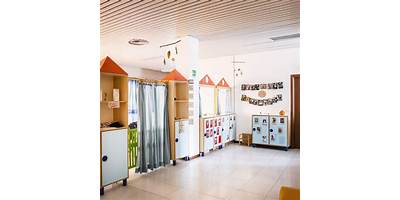 HAPPY KIDS SCHOOL
